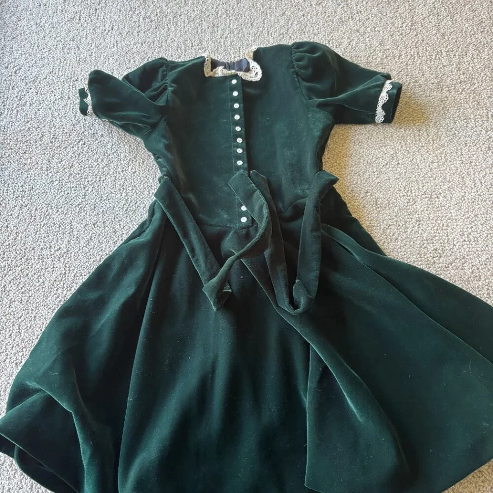 Vintage Pleasant Co Molly Dress Like Your Doll Velvet Girls 12 HTF